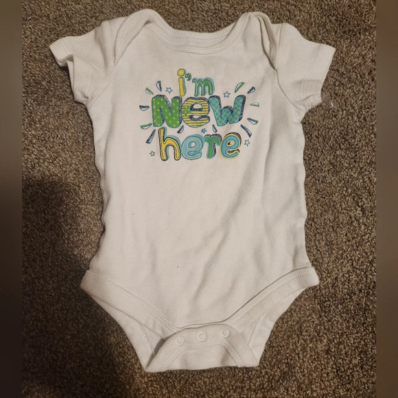 Set of 2 Girl's Short Sleeve Bodysuits 3-6 Months - Picture 4 of 10